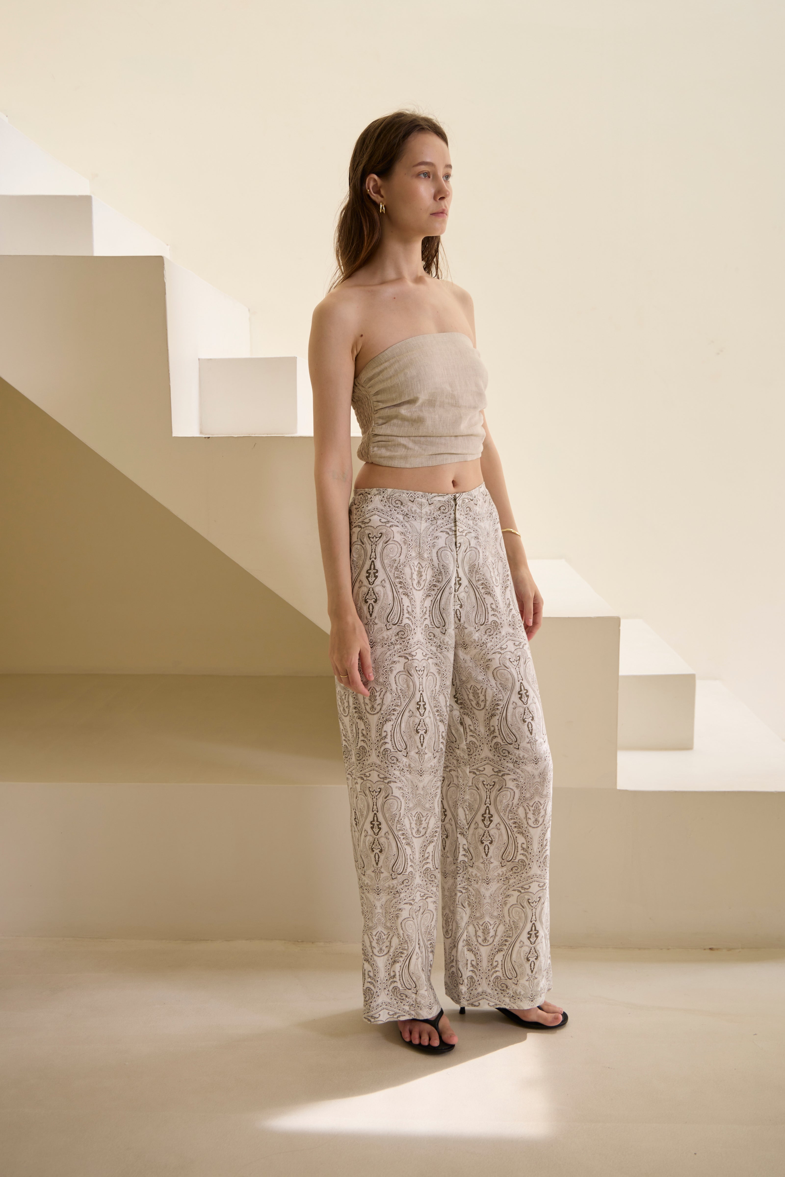 SIERRA STRAPLESS TOP (SAND)