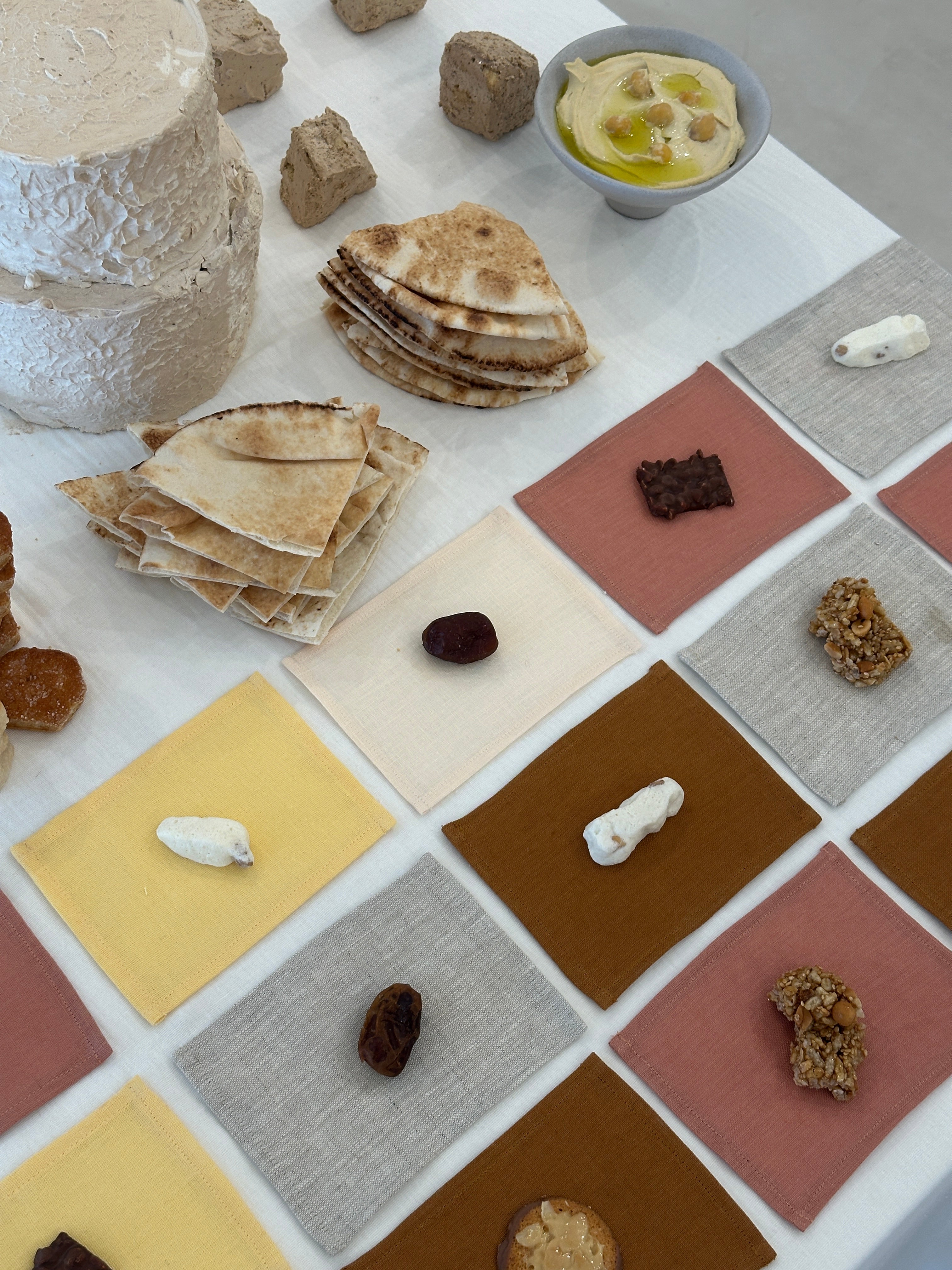 Nora Holiday linen coasters (Terracotta)