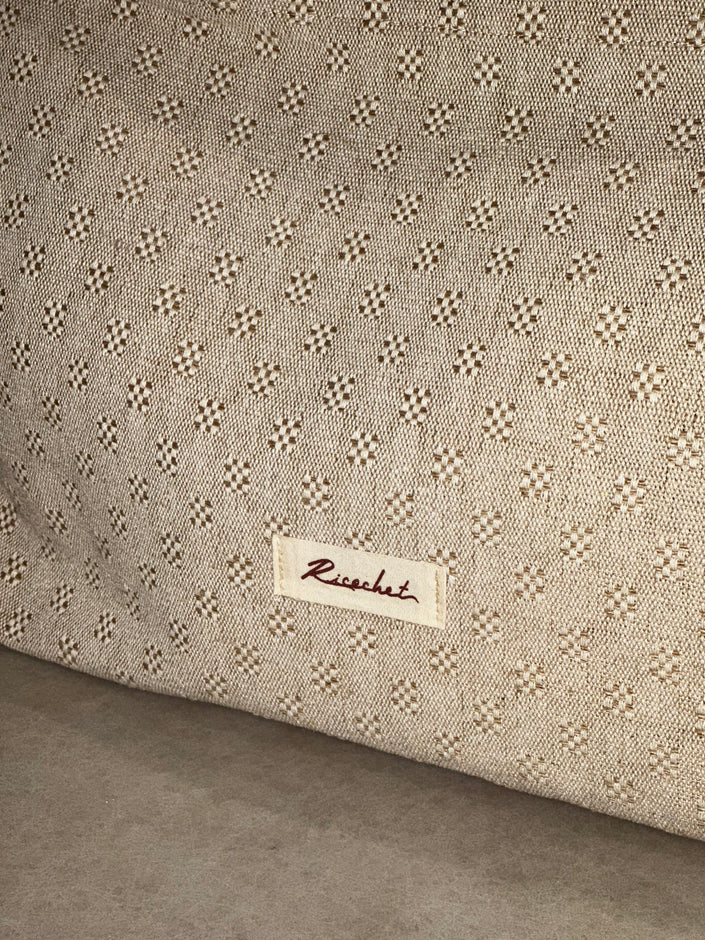 Bahiti wood handle bag