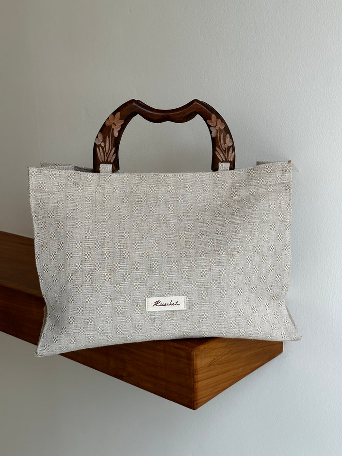 Bahiti wood handle bag