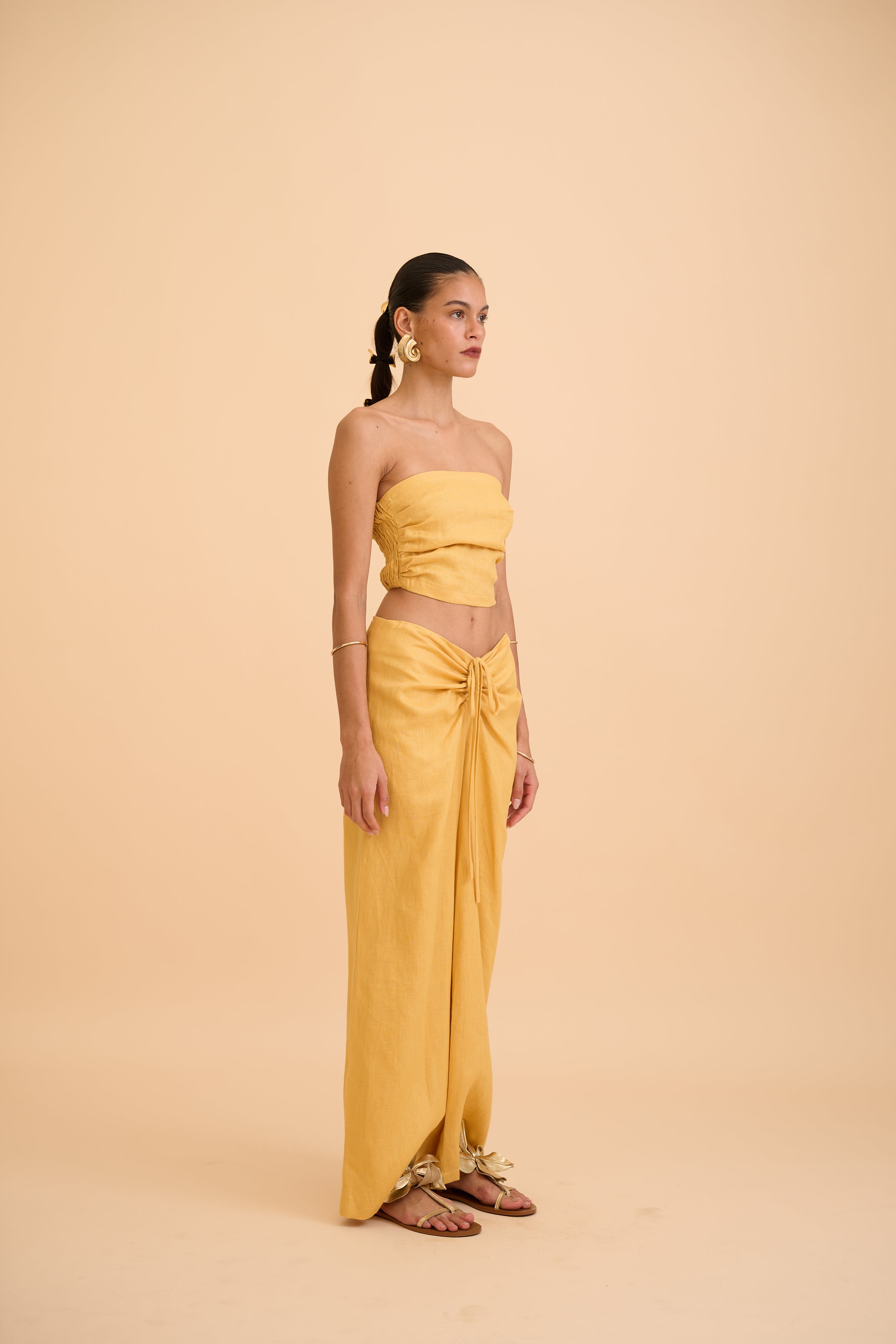 SALOMI STRAPLESS TOP
